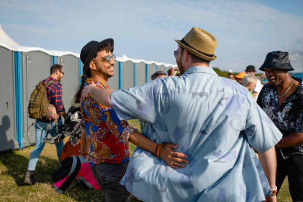 Best Wedding porta potty rental  in Williamsburg, OH