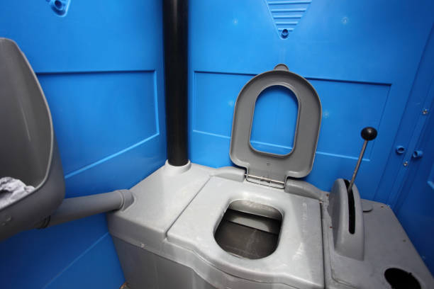 Best Porta potty delivery and setup  in Williamsburg, OH
